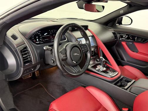 2022 Jaguar F-TYPE P450 RWD Automatic