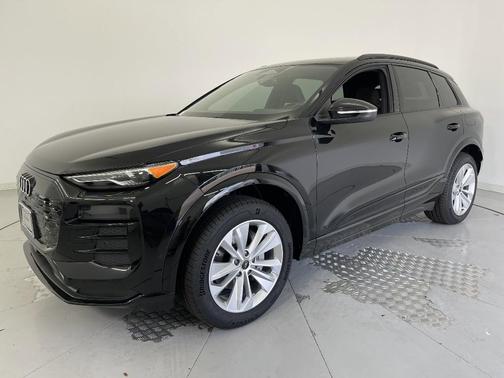 2025 Audi Q6 e-tron Premium
