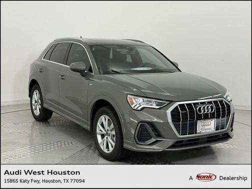 2025 Audi Q3 Premium 45 TFSI S line quattro Tiptronic