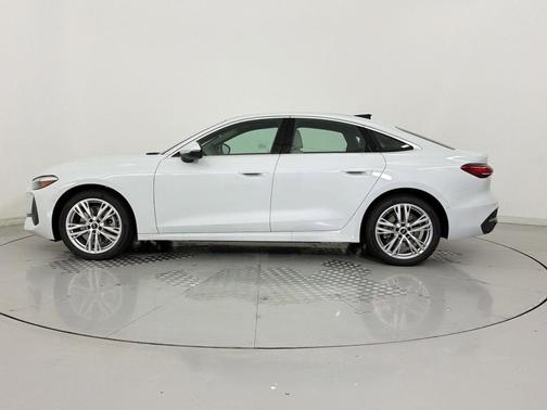 2Y2Y 2026 Audi A5 Premium TFSI quattro S tronic