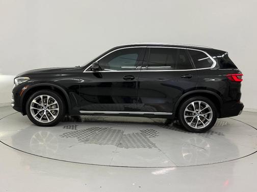 Black Sapphire Metallic 2019 BMW X5 xDrive40i