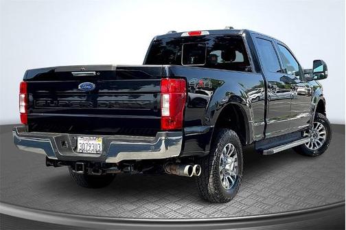 2021 Ford F-350 LARIAT SUPER DUTY