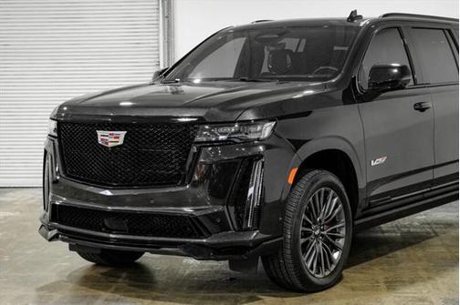 2024 Cadillac Escalade ESV V-Series