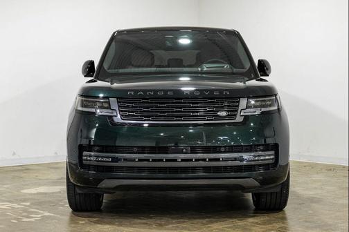 British Racing Green SV Bespoke Ultra Met Gloss 2025 Land Rover Range Rover P400 SE 7 Seat