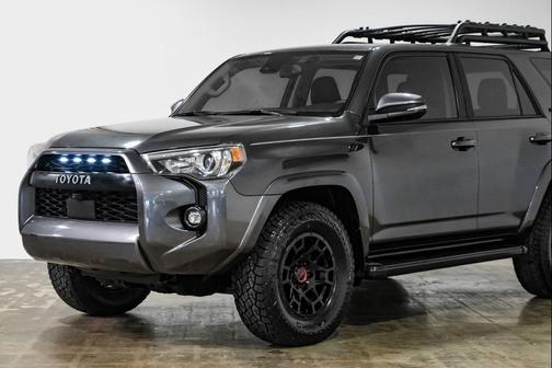 Magnetic Gray Metallic 2022 Toyota 4Runner SR5 Premium