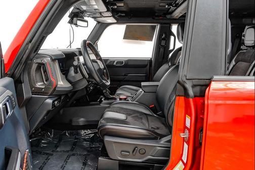 Hot Pepper Red Metallic Tinted Clearcoat 2023 Ford Bronco Raptor