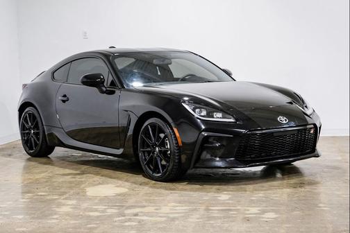2024 Toyota GR86 Premium