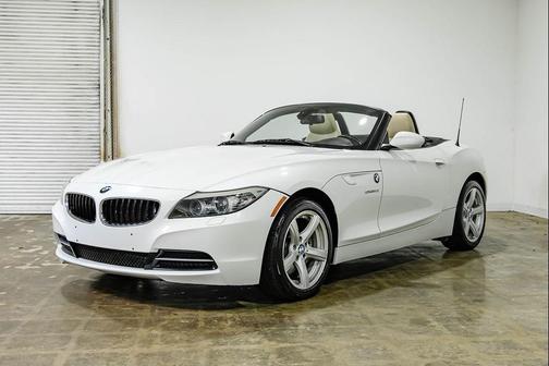 Alpine White 2011 BMW Z4 sDrive30i