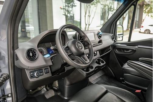 2021 Mercedes-Benz Sprinter 2500 High Roof