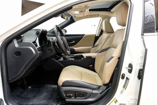 2019 Lexus ES 350 Base