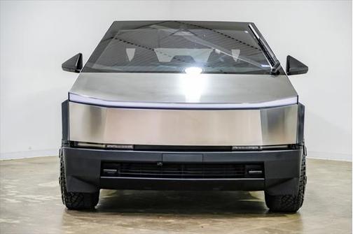 2024 Tesla Cybertruck Cyberbeast