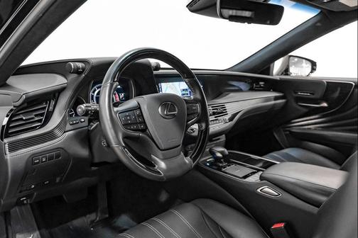 Obsidian 2018 Lexus LS 500 Base