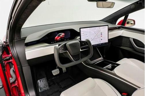 2022 Tesla Model X Plaid Tri Motor All-Wheel Drive