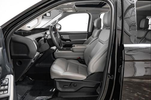 Agate Black Metallic 2025 Ford Expedition Max Active 4x4