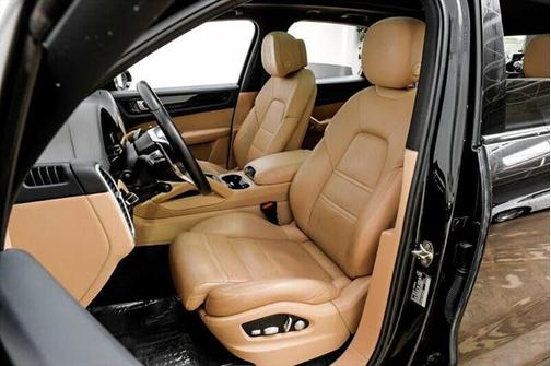 2020 Porsche Cayenne Base