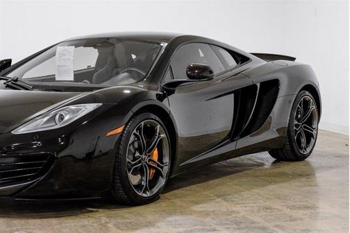 2012 McLaren MP4-12C Base