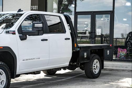 Summit White 2024 GMC Sierra 2500 Pro