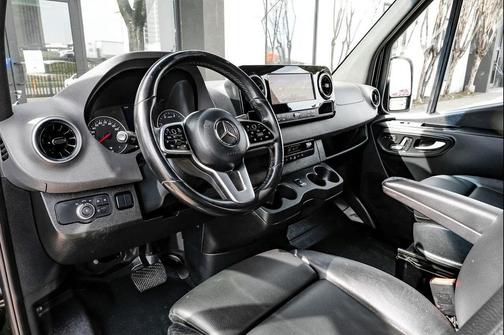 2023 Mercedes-Benz Sprinter 2500 Standard Roof