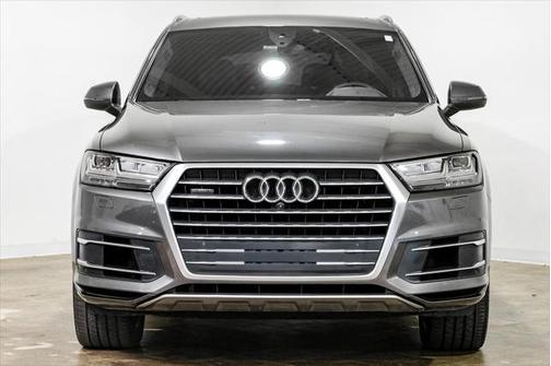 2019 Audi Q7 55 Premium Plus