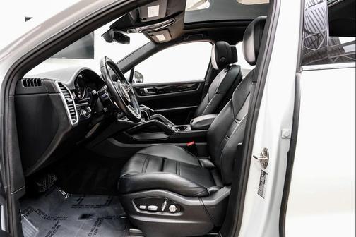 2021 Porsche Cayenne Cayenne