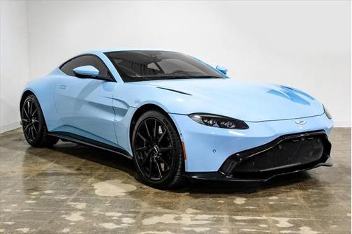 2020 Aston Martin Vantage Base