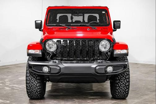 Firecracker Red Clearcoat 2022 Jeep Gladiator Sport