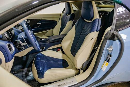 2019 Aston Martin DB11 Volante