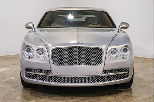 2015 Bentley Flying Spur Base