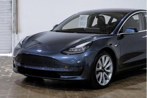 2018 Tesla Model 3 Mid Range