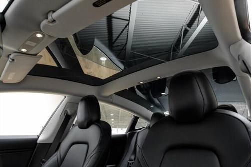 2018 Tesla Model 3 Mid Range