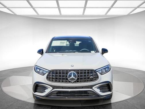 Alpine 2026 Mercedes-Benz AMG GLC 43 Base