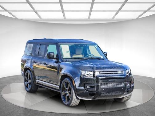 2025 Land Rover Defender P400 X-Dynamic SE