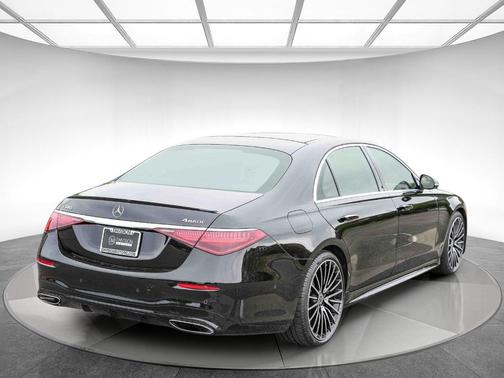 Obsidian Black 2022 Mercedes-Benz S-Class S 580 4MATIC