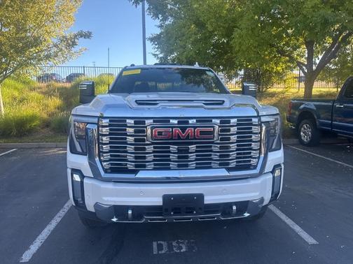 2024 GMC Sierra 3500 Denali