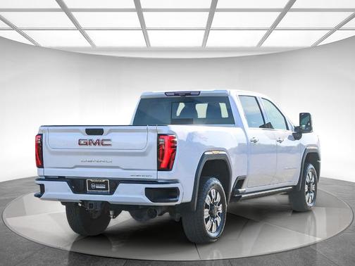 2024 GMC Sierra 3500 Denali