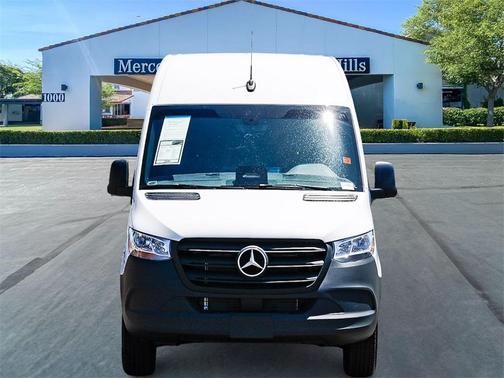 2025 Mercedes-Benz Sprinter 2500 170 WB