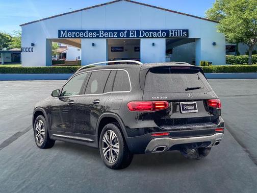 2025 Mercedes-Benz GLB 250 Base 4MATIC