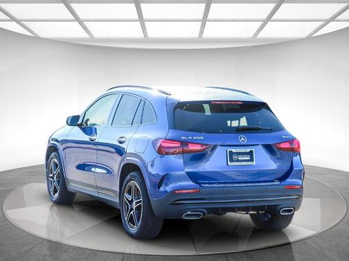 2025 Mercedes-Benz GLA 250 Base 4MATIC
