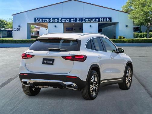 2025 Mercedes-Benz GLA 250 Base 4MATIC
