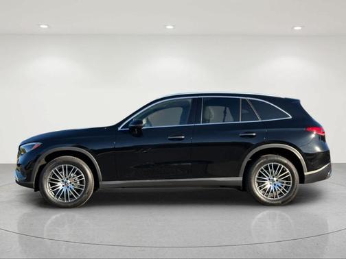 2024 Mercedes-Benz GLC 300 Base 4MATIC