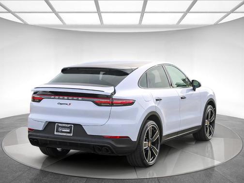 2020 Porsche Cayenne S Coupe AWD