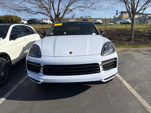 2020 Porsche Cayenne S Coupe AWD