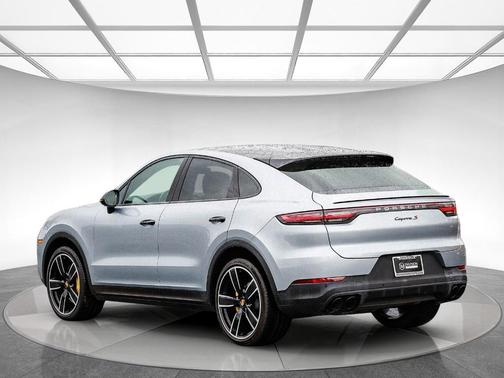 2020 Porsche Cayenne S Coupe AWD