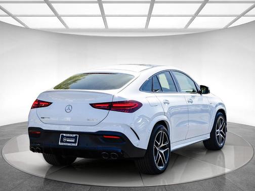 Moon 2025 Mercedes-Benz AMG GLE 53 Base