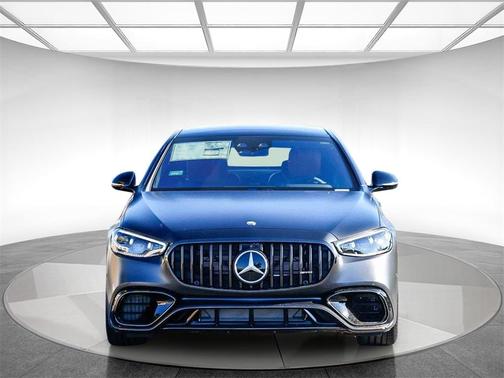 2026 Mercedes-Benz AMG S 63 E Base