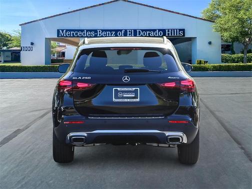 2025 Mercedes-Benz GLA 250 Base 4MATIC