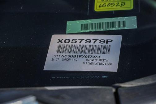 2024 Toyota Tundra Hybrid Platinum