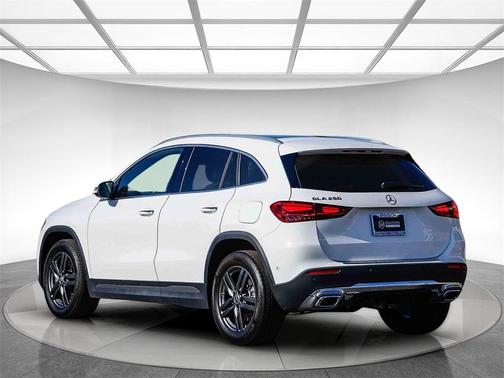 2025 Mercedes-Benz GLA 250 Base
