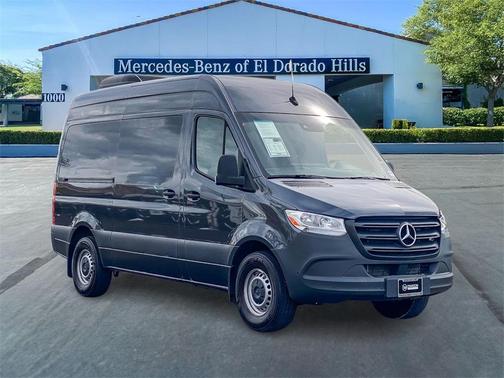 2023 Mercedes-Benz Sprinter 2500 144 WB Standard Roof Passenger