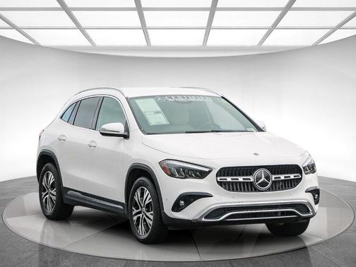 2025 Mercedes-Benz GLA 250 Base